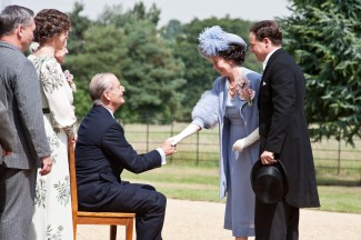 FDR (Bill Murray) greets the king (Samuel West) and queen (Olivia Colman) of England — Photo courtesy of Nicola Dove