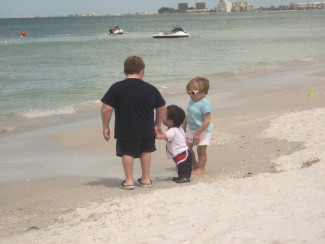 Bill and Jen head to the ocean with their new son Will — Photo courtesy of TLC