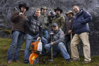 The team from 'Ice Cold Gold' — Photo courtesy of Animal Planet