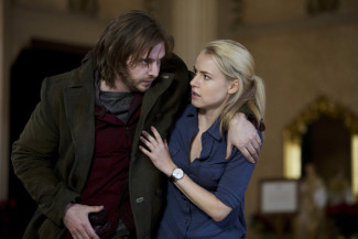 Aaron Stanford and Amanda Schull star in Syfy's 12 Monkeys, airing Fridays at 9 p.m. — Photo courtesy of Alicia Gbur / Syfy