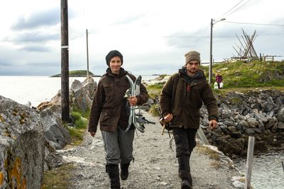 Jenny and Justin Cook star on the new reality series Men Women Wild. Photo courtesy of Discovery Channel.