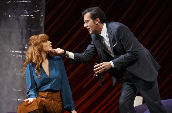 Kelly Reilly and Clive Owen star in Old Times. Photo courtesy of Joan Marcus.