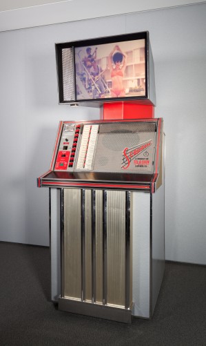 Scopitone ST36. 1963. 16mm film jukebox, 79 1/2 x 33 3/4 x 46 3/4″ (202 x 86 x 119 cm). Mfr.: Scopitone, Inc. (a subsidiary of Tel-a-Sign Inc., Chicago). The Museum of Modern Art, New York. Film Study Center Special Collections