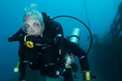 Jeremy Wade goes for a diver on River Monsters, airing Thursdays at 9 p.m. on Animal Planet. Photo courtesy of Animal Planet.